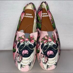 Groove bags Pink floral pug slip-ons loafer style women’s 7.5 shoes